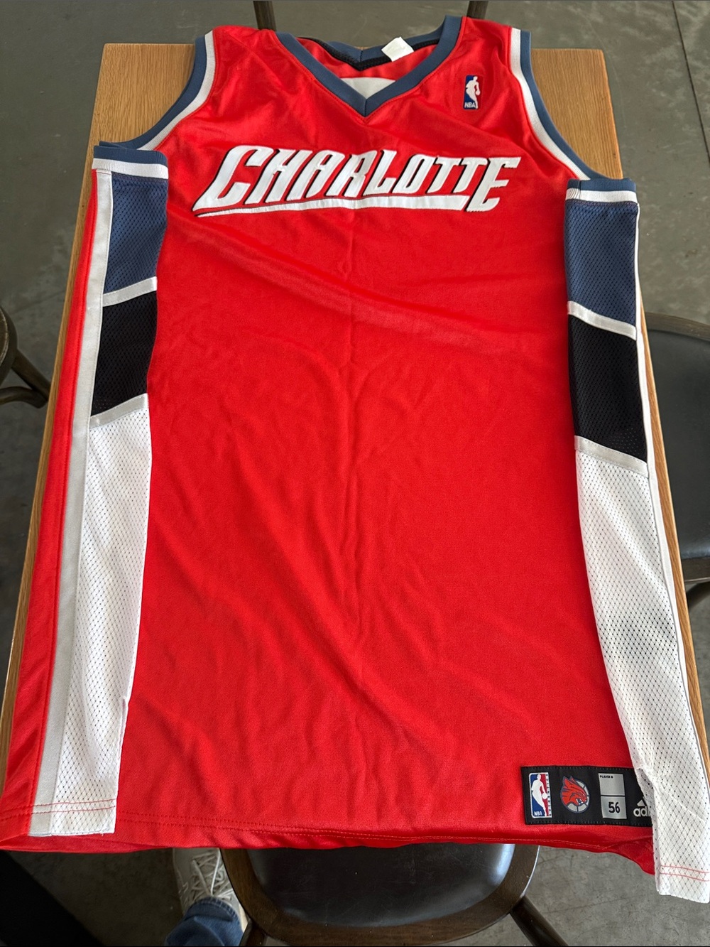 Vintage stitched Charlotte Bobcats jersey size 56 adidas